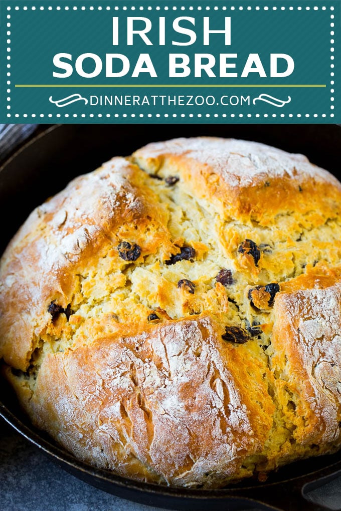 Receta de pan de soda irlandés #bread #baking #stpatricksday #sidedish #dinneratthezoo