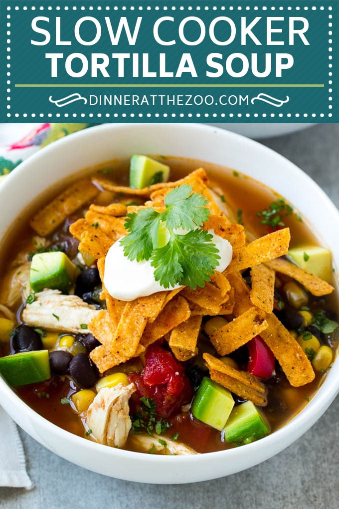 Receta de sopa de tortilla de pollo en olla de cocción lenta |  Receta de sopa de pollo |  Sopa de pollo cocida a fuego lento |  Sopa Mexicana De Pollo |  Receta de sopa de tortilla #Soup #Tortillasoup #chickensoup #mexican #mexicansoup #dinner #dinneratthezoo