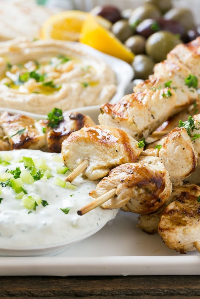 Souvlaki de pollo griego y por qué uso pollo orgánico en mi cocina.  AD orgánico