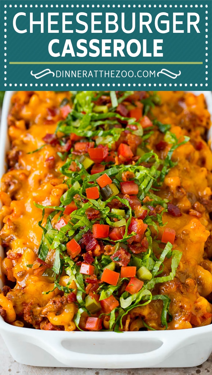 Esta cazuela de hamburguesa con queso está hecha con carne molida, tocino, macarrones y mucho queso, todo cocinado a la perfección.