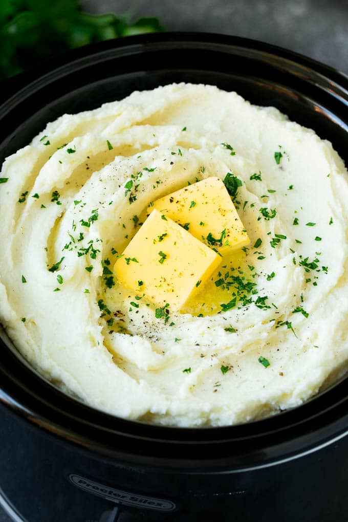Puré de papas con olla de barro