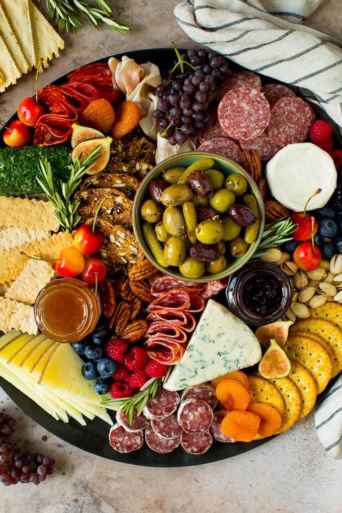 El mejor plato de charcutería