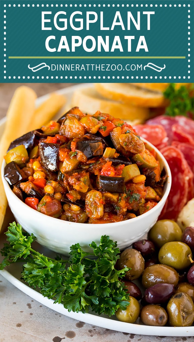Esta receta de caponata es una mezcla dulce y salada de berenjenas, pimientos, tomates y aceitunas, todos cocinados juntos para crear un delicioso aperitivo.