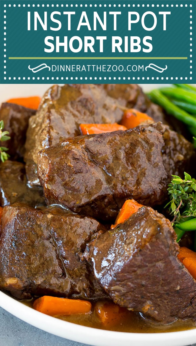 Estas costillas instantáneas son costillas saladas cocinadas con verduras y condimentos hasta que estén tiernas.