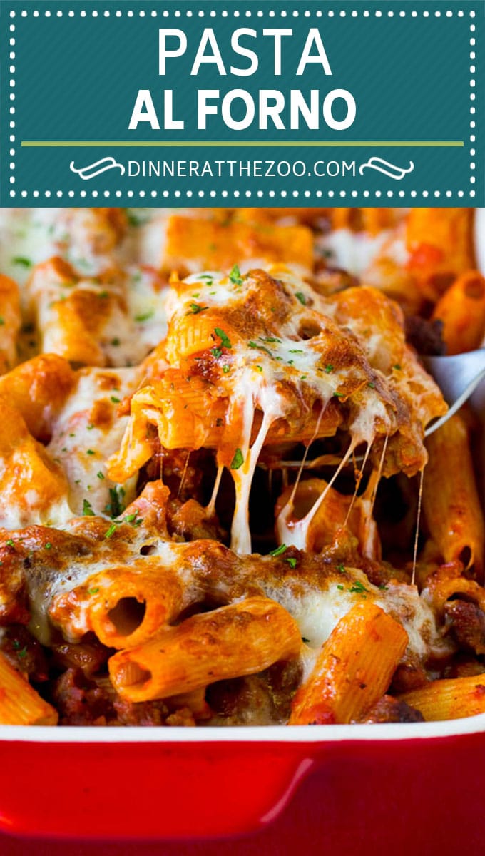Pasta al Forno es un rigatoni sustancial mezclado con una sabrosa salsa de carne, luego sazonado con queso y horneado en el horno.  #pasta #dinneratthezoo