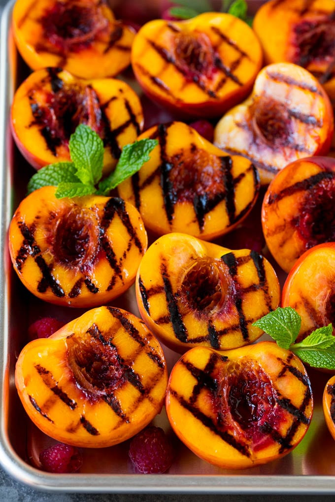 Duraznos a la plancha con canela