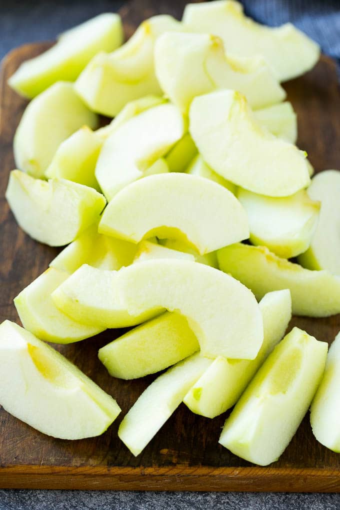Manzanas Granny Smith en rodajas.