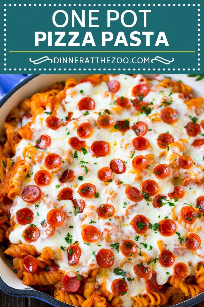 Receta de masa de pizza |  Pasta con pimientos |  Salchicha de pasta #italiano #pepperoni #salchicha #pizza #pasta #dinner #Cazuelas online#onepot