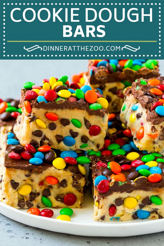 Receta de barras de masa para galletas |  Masa de galleta con chispas de chocolate |  Barras de galletas #cookiedough #cookies #cookiebars #chocolate #postre #dinneratthezoo