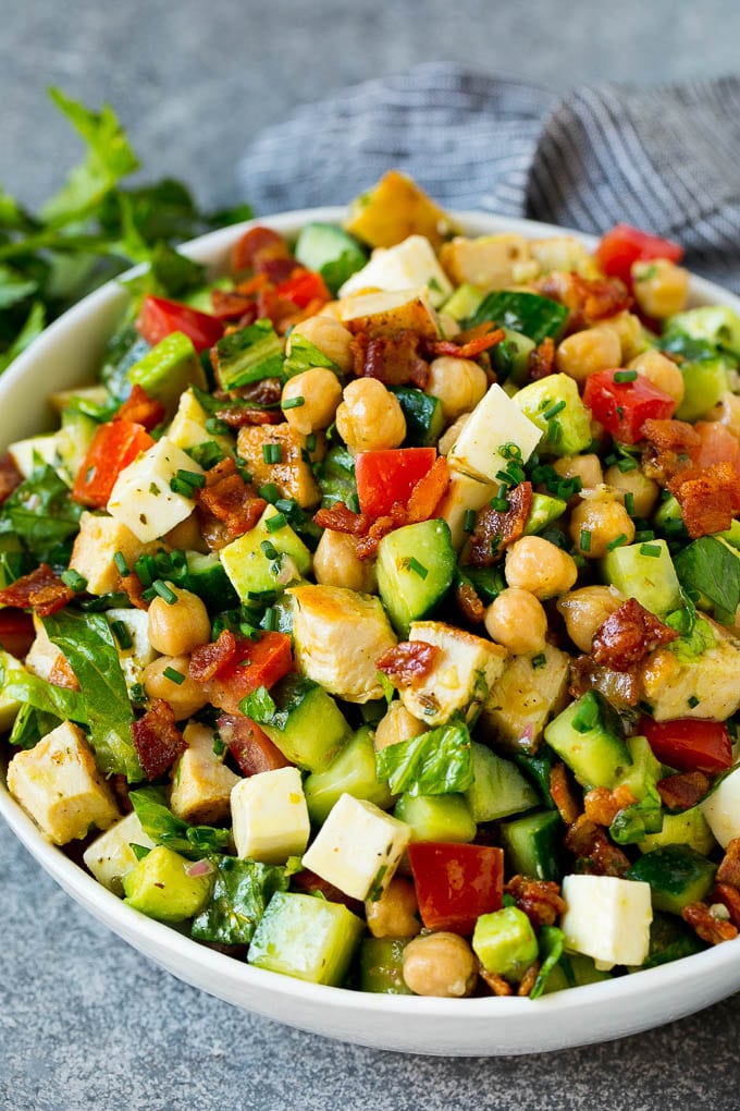 Ensalada De Pollo Picado