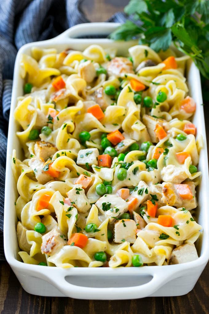 Cazuela de pollo con fideos