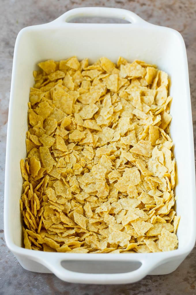 Puré de chips de tortilla en una cacerola.