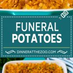 Las papas funerarias son papas cremosas con queso cubiertas con hojuelas de maíz con mantequilla y cocinadas a la perfección.