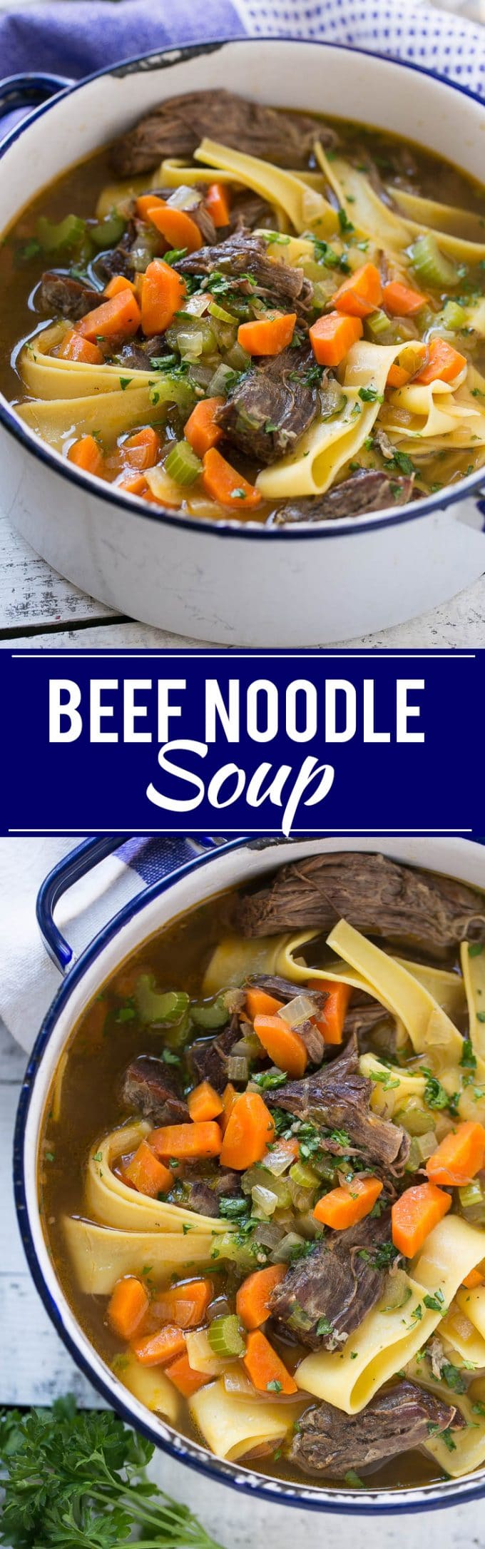 Esta receta de sopa de fideos con huevo y carne es una comida abundante llena de carne tierna estofada, verduras y muchos fideos de huevo.  ¡Es la manera perfecta de calentar en un día frío!