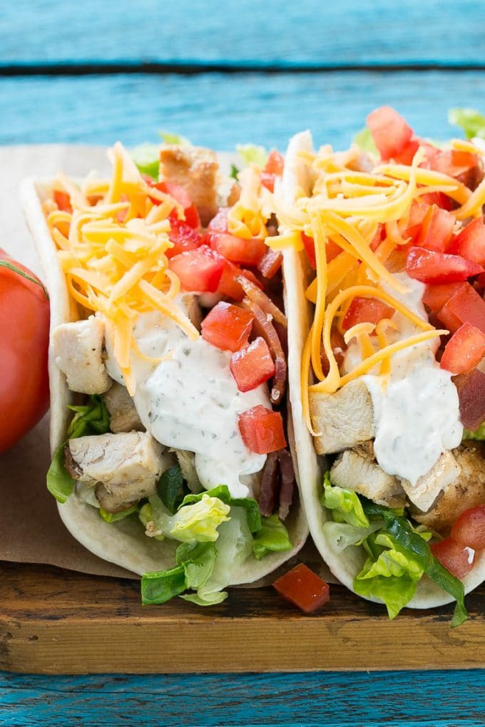 Tacos de pollo en el rancho