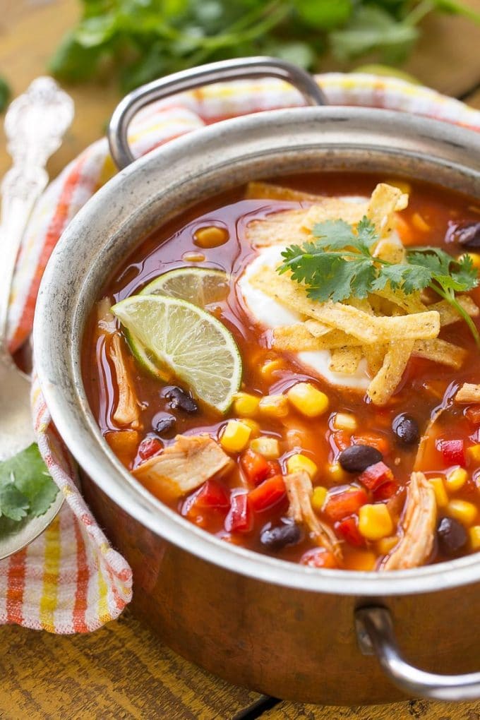 Sopa De Taco De Pollo
