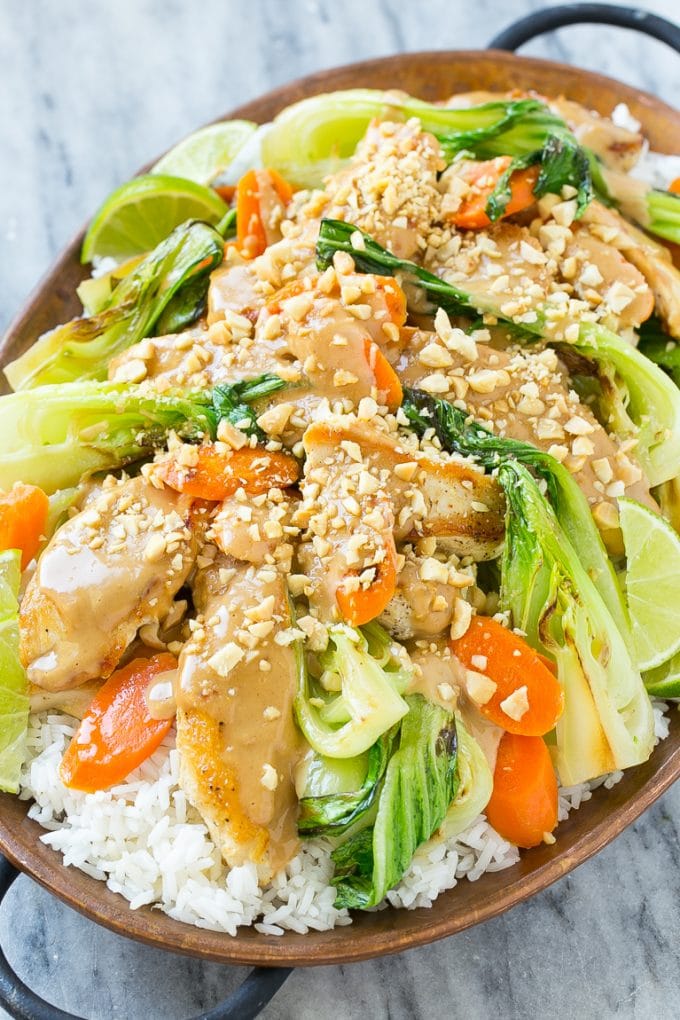 Pollo tailandés con maní